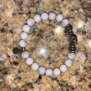 T. Jazelle howlite skull bracelet ; authentic
